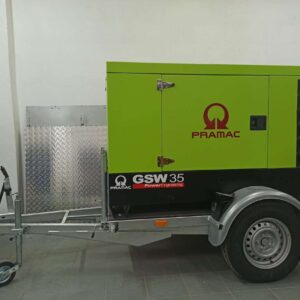 Agregat prądotwórczy Pramac GSW35Y na podwoziu