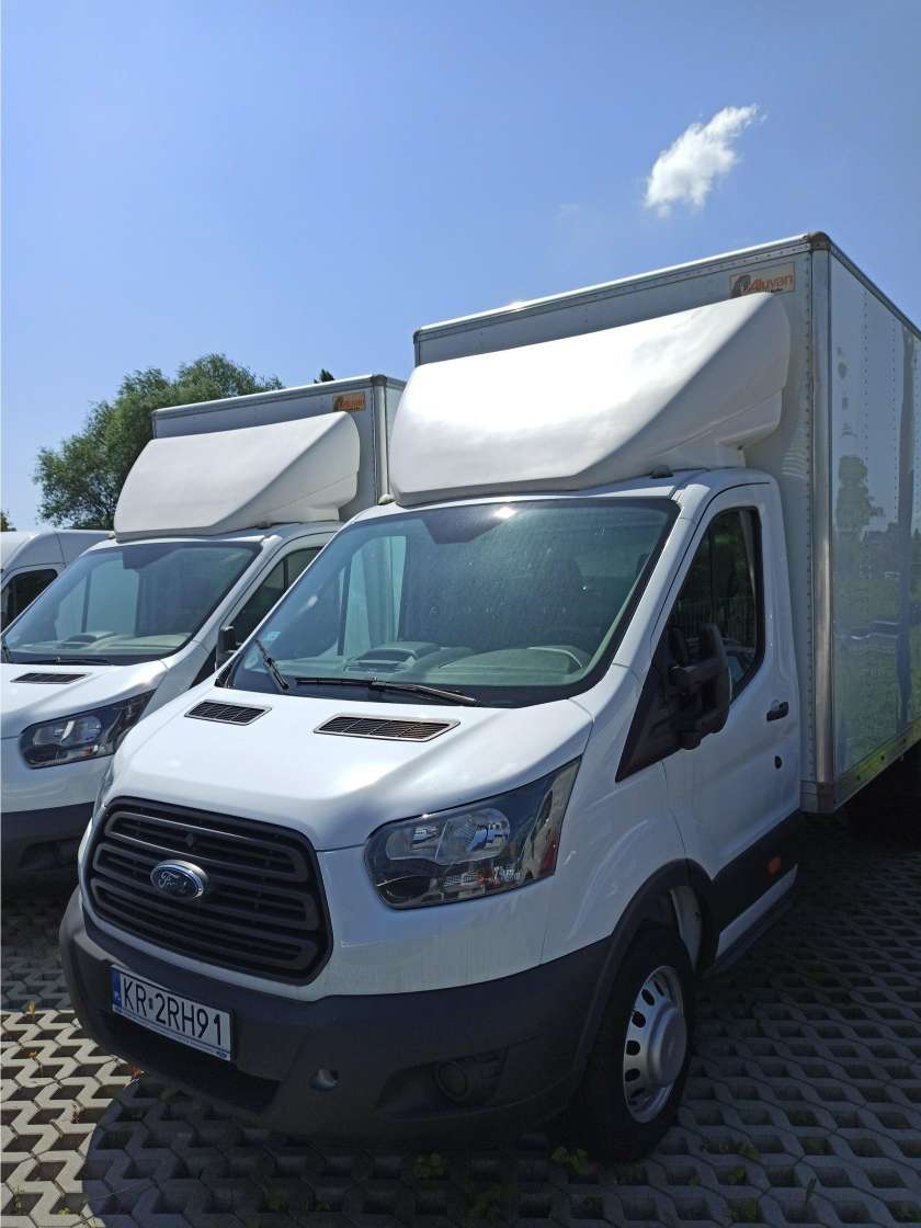 UWAGA: dostępny 2017 Ford Transit kontener w adaptacji Spray Force 1 UWAGA: dostępny 2017 Ford Transit kontener w adaptacji Spray Force 1